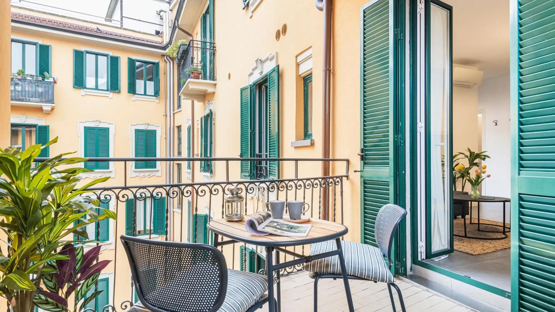 114 - Amazing Flat Fully Furnished In P.Ta Romana Milan 0*,